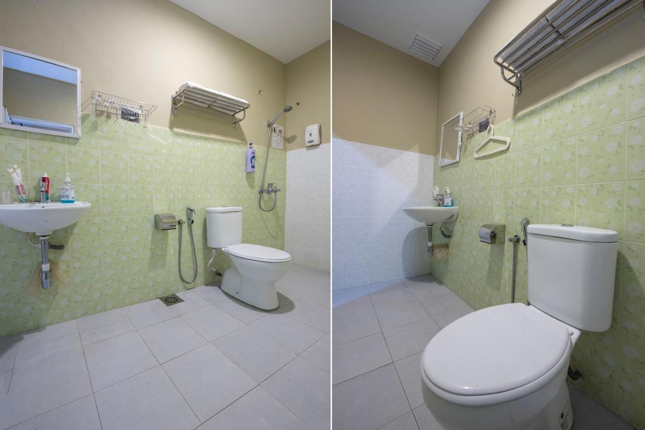 Oyo 90231 Hotel By The Park Plt Johor Bahru Extérieur photo