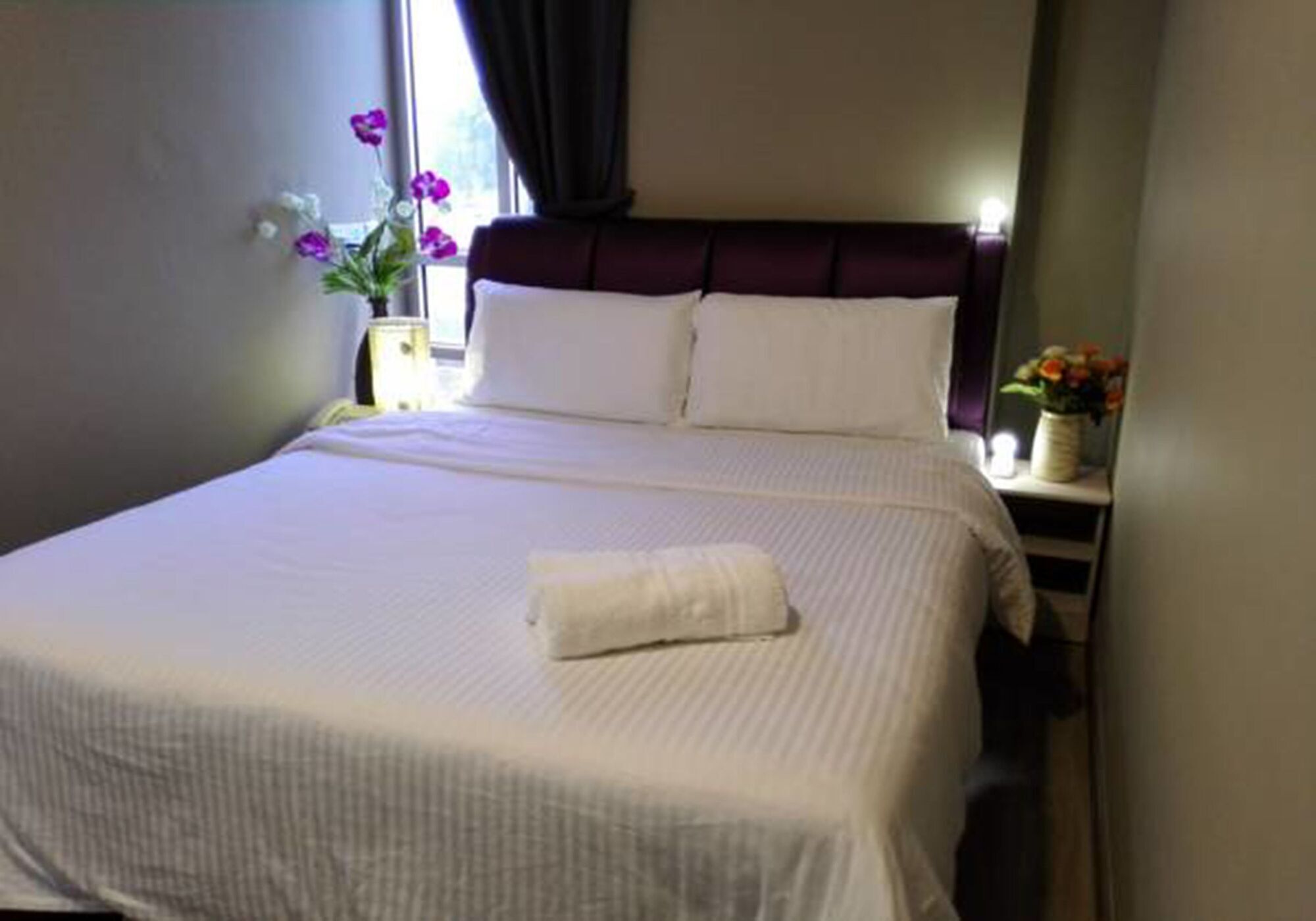 Oyo 90231 Hotel By The Park Plt Johor Bahru Extérieur photo